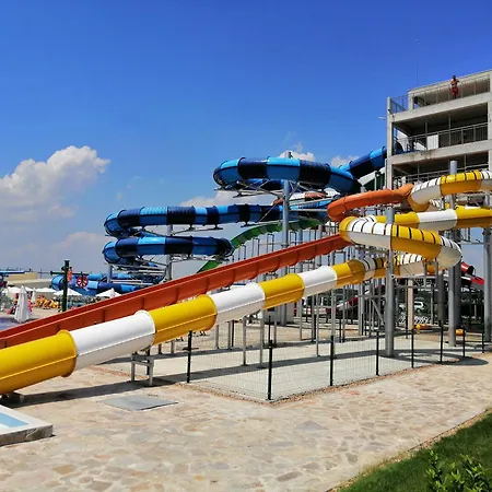 Kaliakria Garden Апартамент *