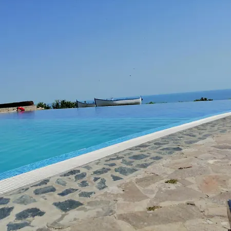 Kaliakria Garden Апартамент Топола