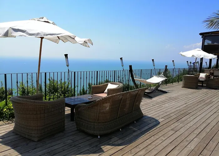 Kaliakria Garden Апартамент *